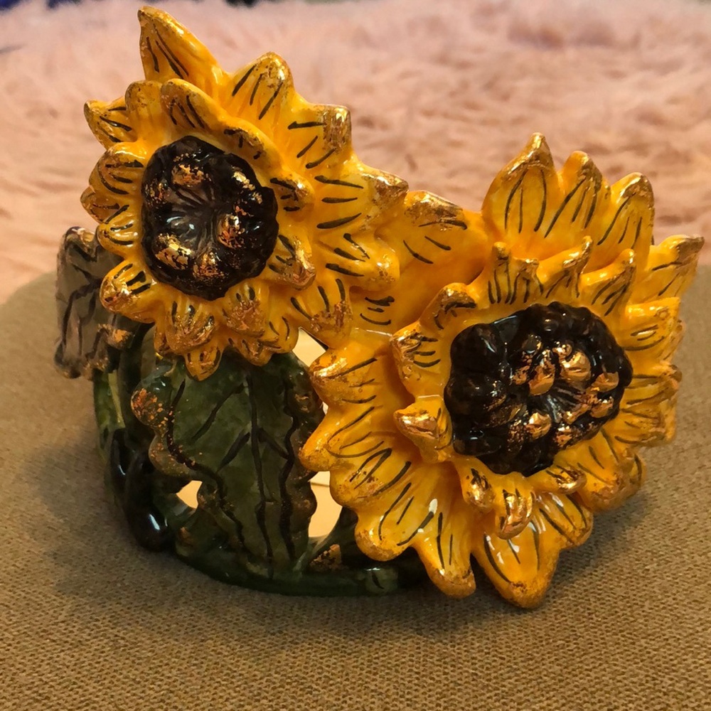 Blue sky candleholder